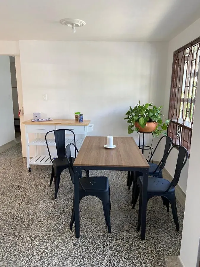 Habitaciones Estadio Villa Olimpica Medellin Homestay